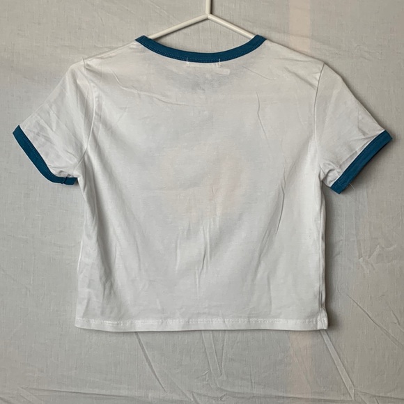 NWOT Active USA Free your mind graphic cropped tee size Medium - Picture 2 of 2